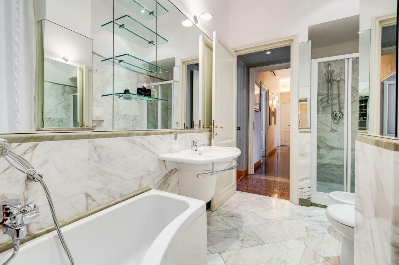 Tibullo - Classic & Elegant Rome Center Apartment エクステリア 写真